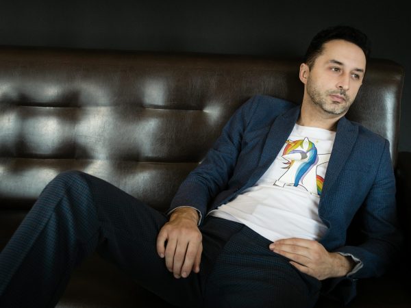 Αδιαφορία και επανασύνδεση